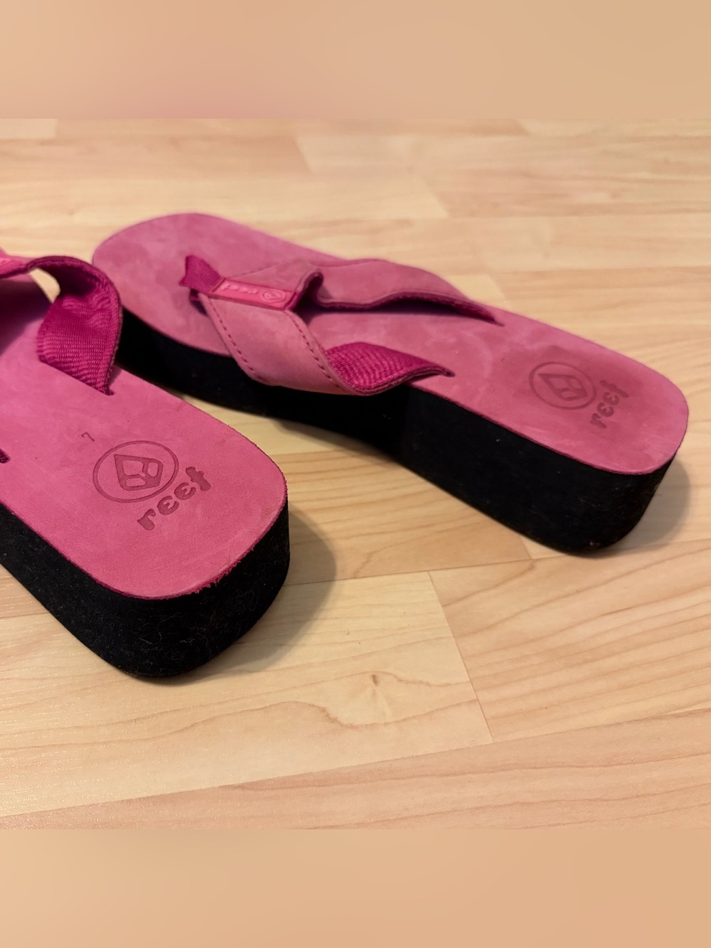 Reef Surf Platform Flip Flops Shoes Slides Sandals Leather Pink Women's 7 NEW - Picture 3 of 5